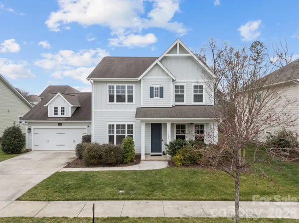 11424 Fullerton Place Dr NW, Huntersville, NC 28078