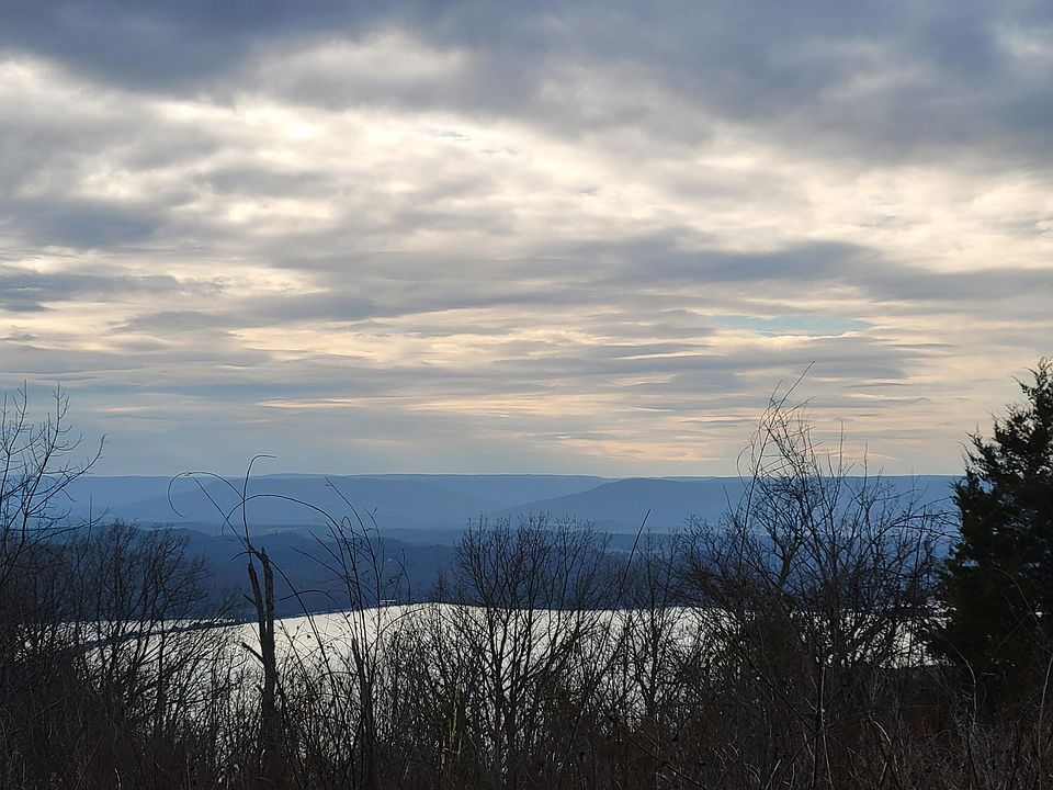 1st image of 7 Pinnacle Point Dr #7