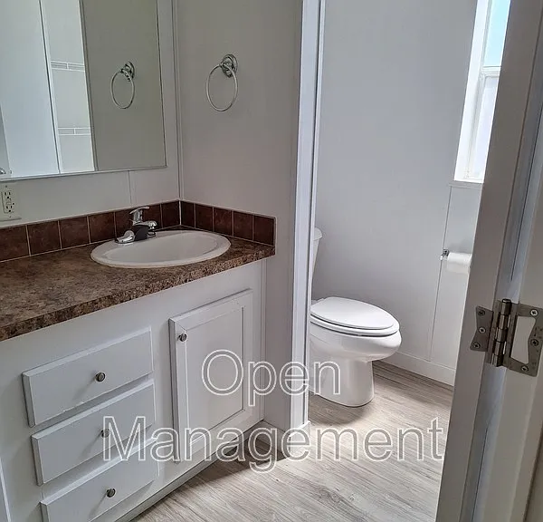 93 Park Rd #101 — Photo 13
