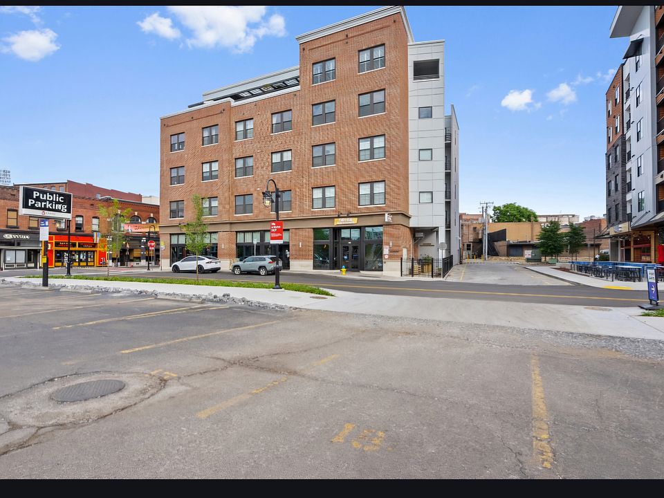 1st image of 115 Willow Ave #303