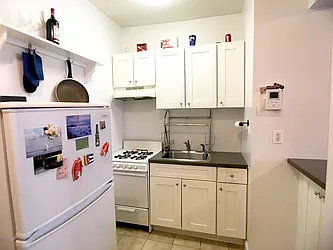 Rented by Moises Farhart, LREB