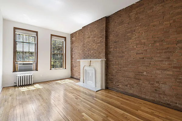 Rented by Compass | media 6