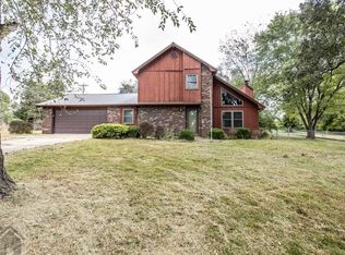 702 Dublin Ln, Richland, MO 65556