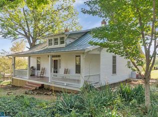 2127 Mountain Rd, Afton, VA 22920