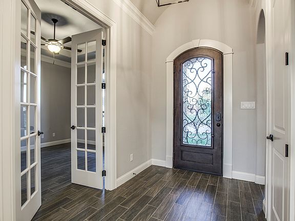 4th image of 6904 Clayton Nicholas Ct