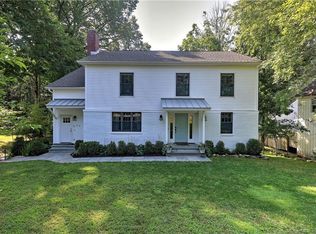 271 Barlow Rd, Fairfield, CT 06824