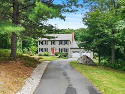 3 Leone Ln, Mendon, MA, 01756