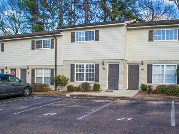 1802 Jackson Ave W APT 27, Oxford, MS 38655