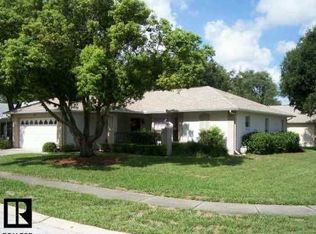 4935 Sandpointe Dr, New Port Richey, FL 34655