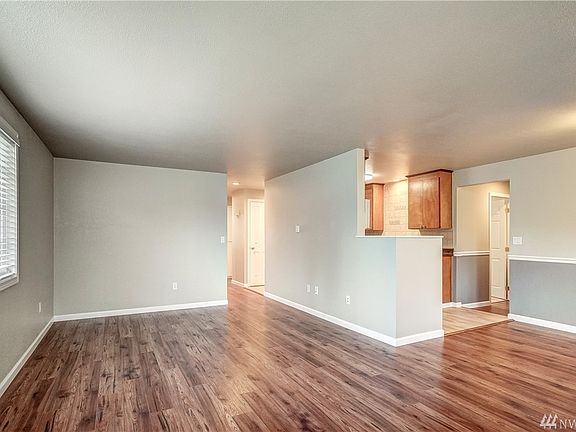 3rd image of 17305 8th Avenue Ct E