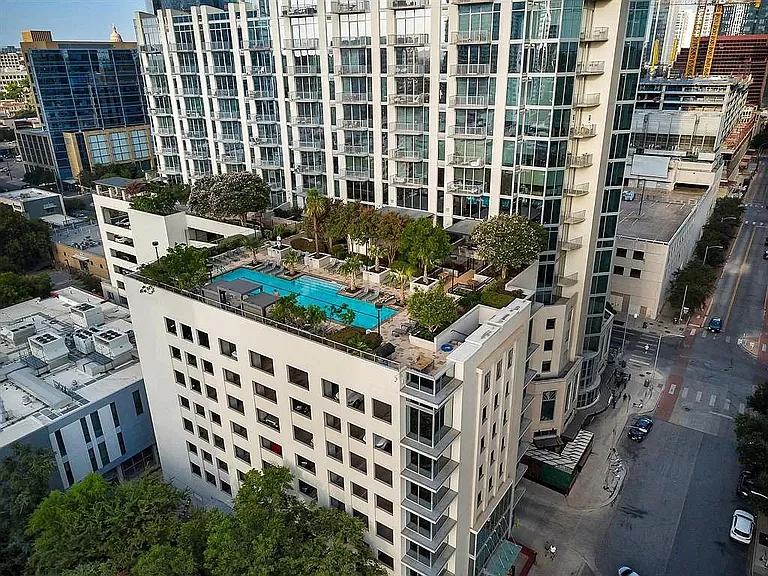 360 Nueces St #2102 — Photo 28