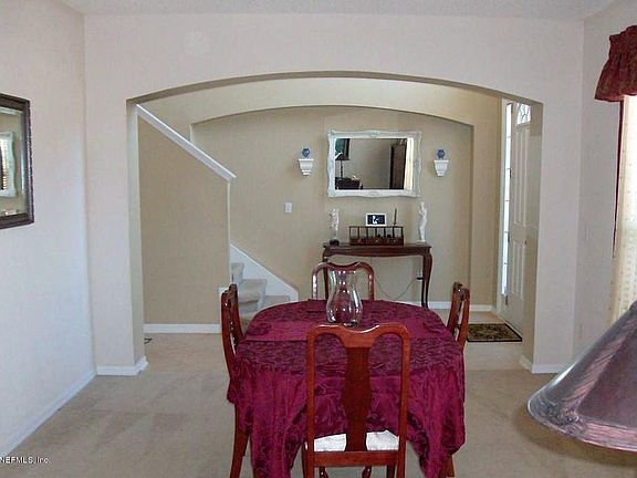 3rd image of 10894 Brandon Chase Dr