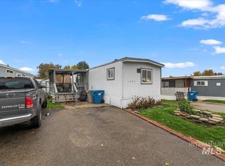 1042 N Fawn Ln, Boise, ID 83704