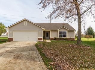 9748 Greystoke Ct, Fishers, IN 46038