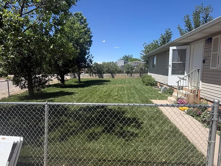 4318 Golden Leaf Cir — Photo 2
