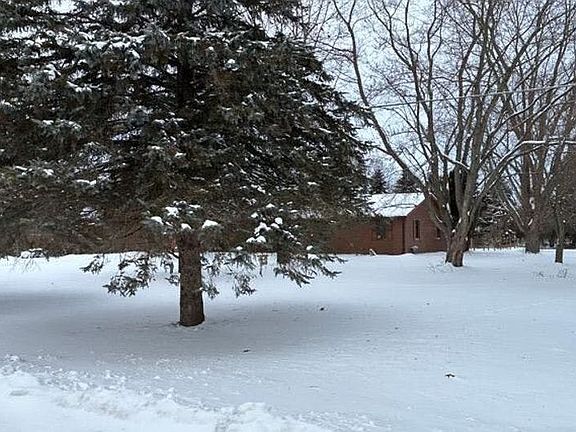 2nd image of 3051 E River Rd