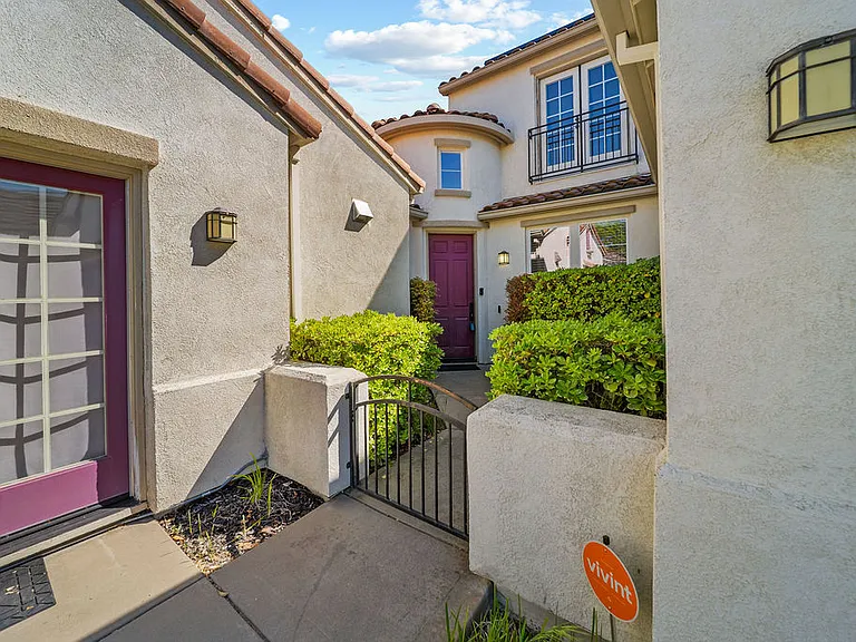 4855 Greencastle Way — Photo 6