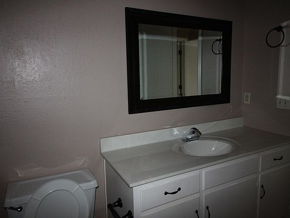 5th image of 2553 NW 6th St