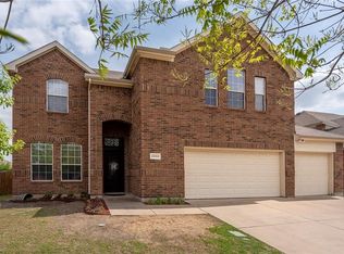 2002 Cooper Ridge Ln, Heartland, TX 75126