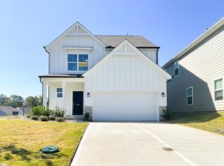 601 Columbus Cir, Simpsonville, SC 29680