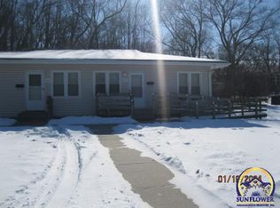 837/839 SE 14th St, Topeka, KS 66607