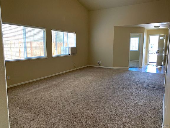 3rd image of 945 Country Ln #532