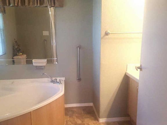 5th image of 3809 E Mibbie Ln