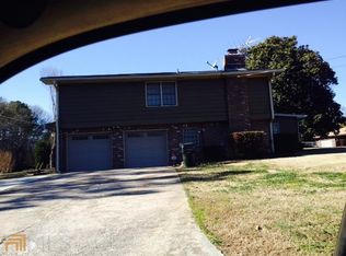 2116 Skyview Dr, Lithia Springs, GA 30122