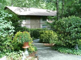 153 Stornoway Dr UNIT III, Clayton, GA 30525