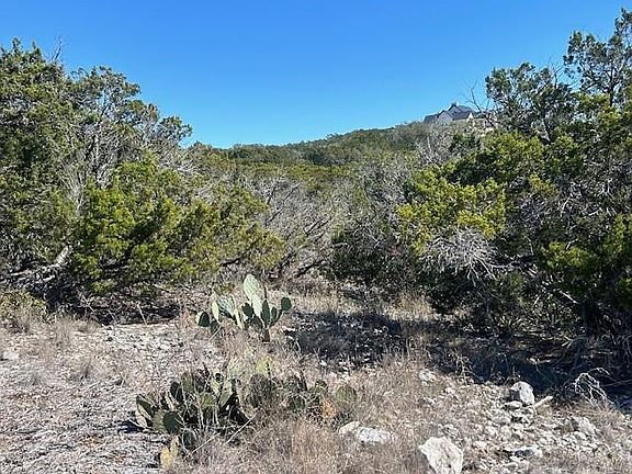 3rd image of 418 Private Road 1748
