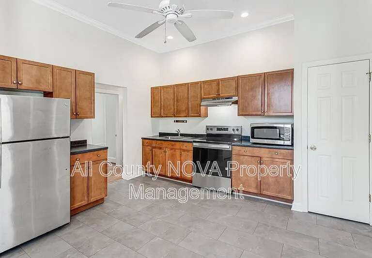 8753 Signal Hill Rd #1 — Photo 9