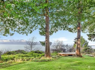 1711 Joans Ln, Lummi Island, WA 98262