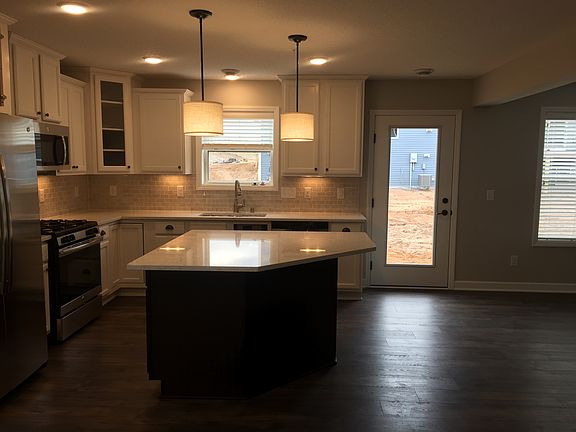 5th image of 9799 5th Street Ln N