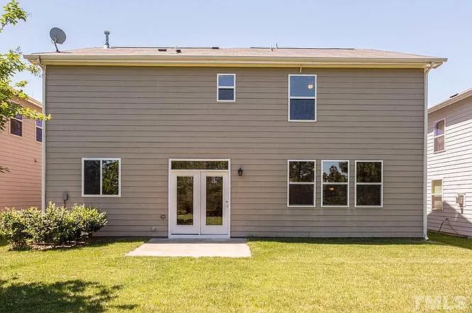 213 Seymour Pl — Photo 22