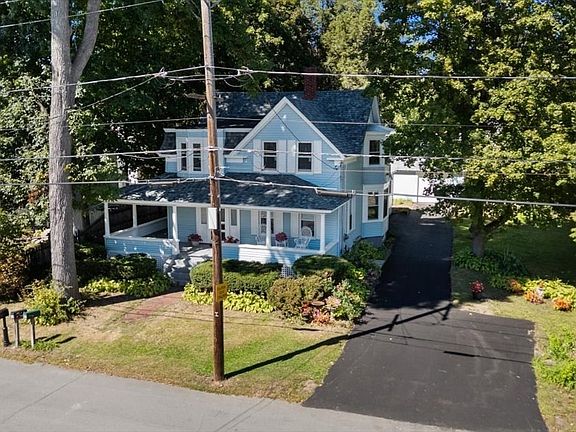 4th image of 65 Oxford Ave