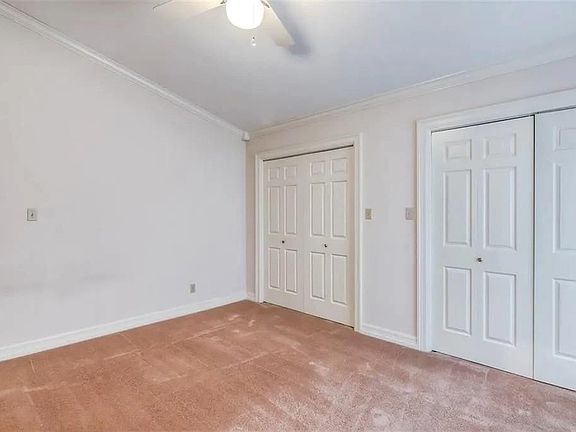 4th image of 1905 E Kings Hwy