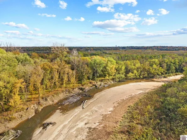 4755 Cold Springs Rd, West Paducah, KY 42086