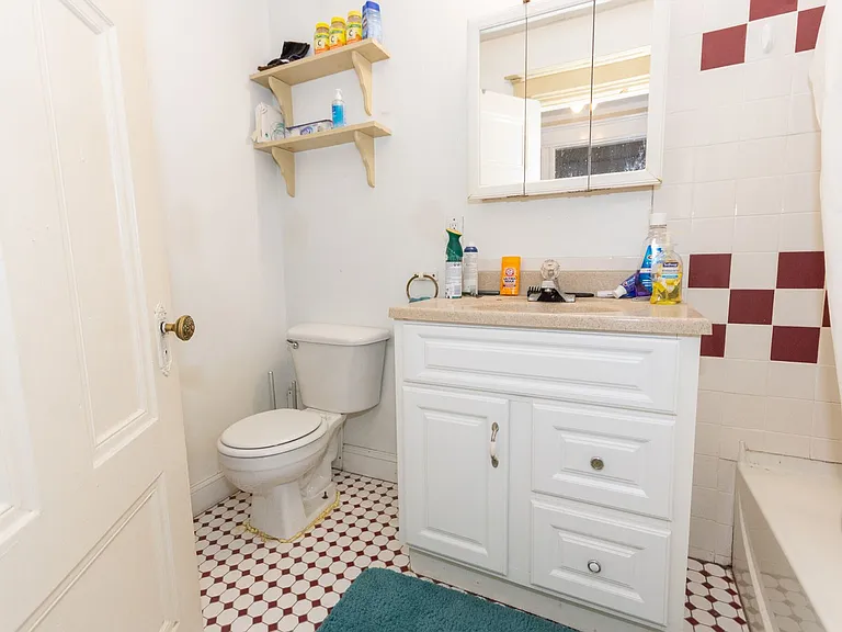 9 Ashford St #1A — Photo 9