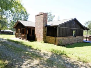 1064 Dickey Dr, Galax, VA 24333