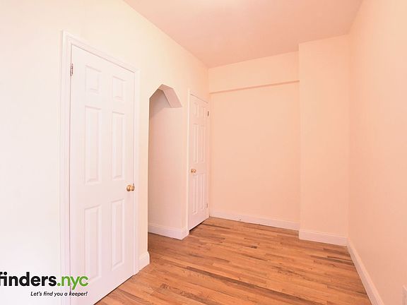 4th image of 212 E 119th St APT 1C