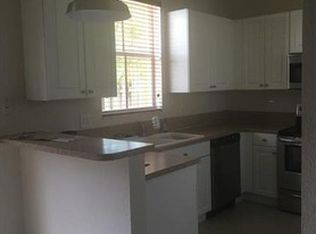 15247 SW 9th Way #000000, Miami, FL 33194