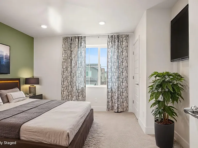 6041 Wandering Star Dr — Photo 22