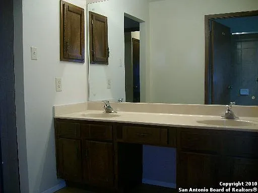 8907 Timber Elm St — Photo 6