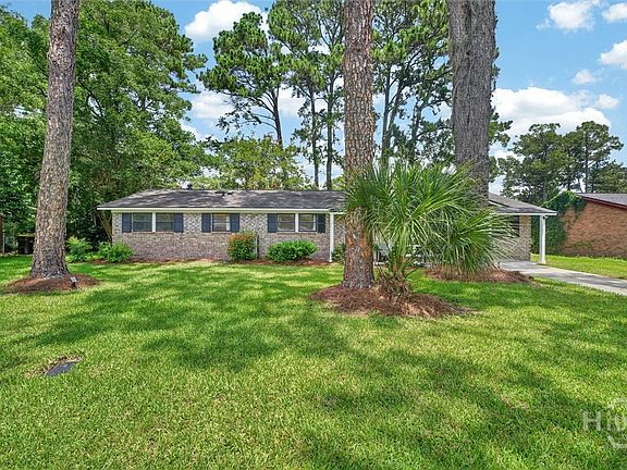 2nd image of 12746 Golf Club Drive