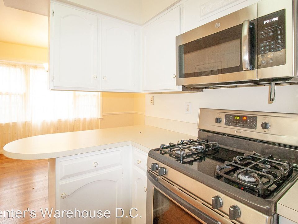 1st image of 8324 Epinard Ct