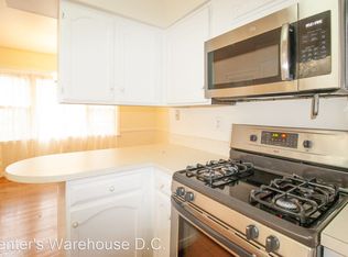 8324 Epinard Ct, Annandale, VA 22003