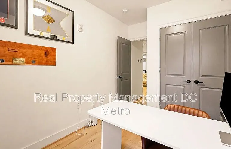 811 Upshur St NW #1 — Photo 7