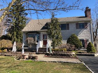 283 Harding Blvd, Matawan, NJ 07747