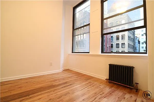 Rented by DSA Realty | media 30