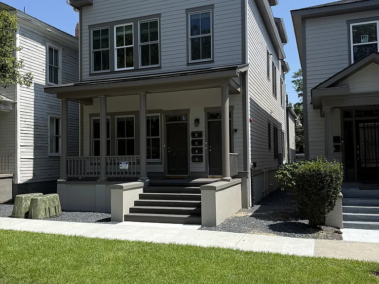 530 E Park Ave — Photo 3